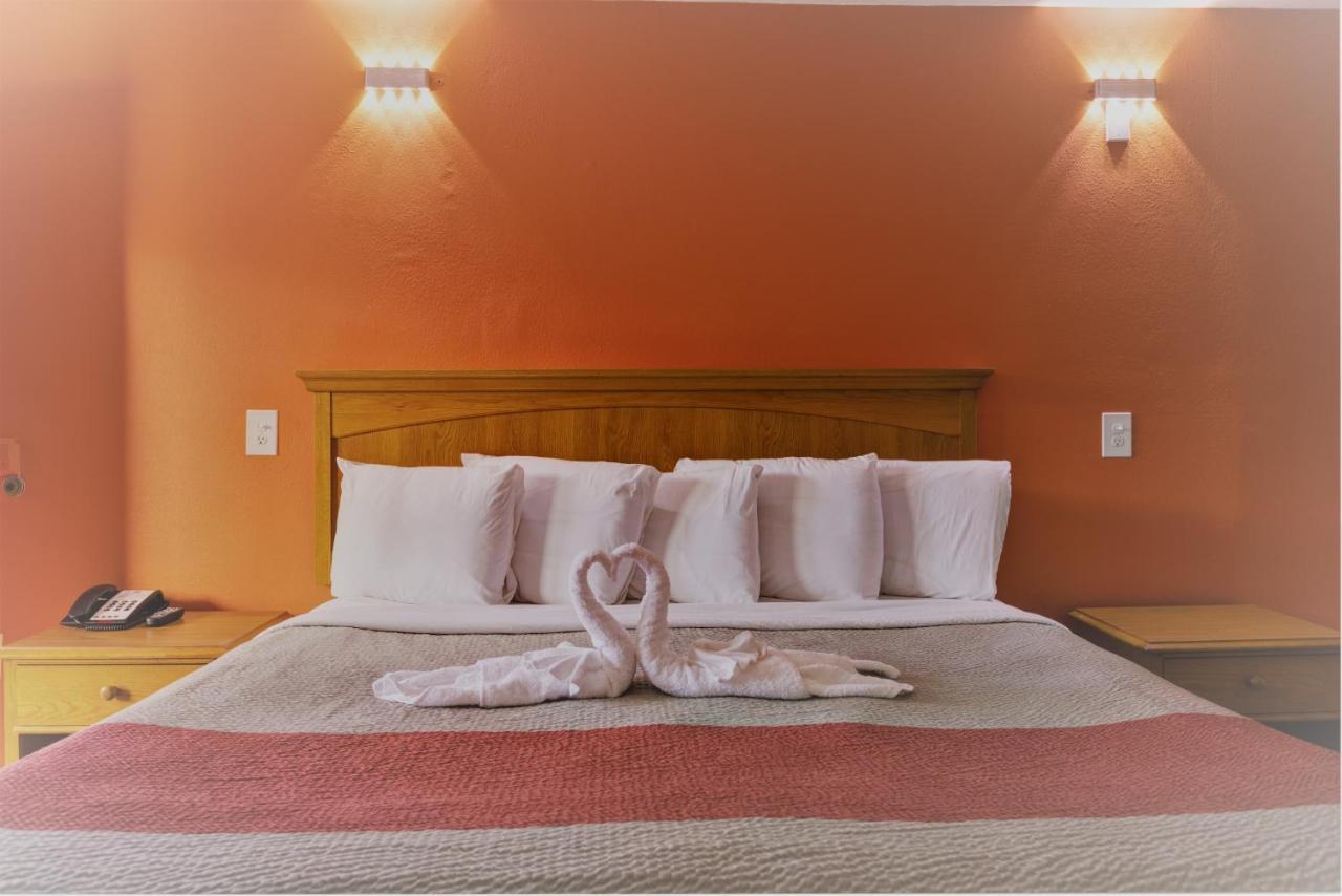 פיג'ן פורג' Briarstone Inn מראה חיצוני תמונה